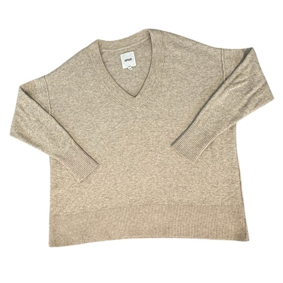 Aerie Soft Unreal V Neck Sweater in Oatmeal - Picture 2 of 13